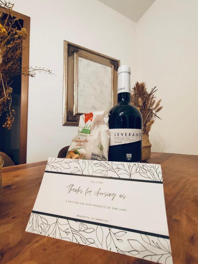 Vistamare Suite San Cataldo  Eksteriør bilde